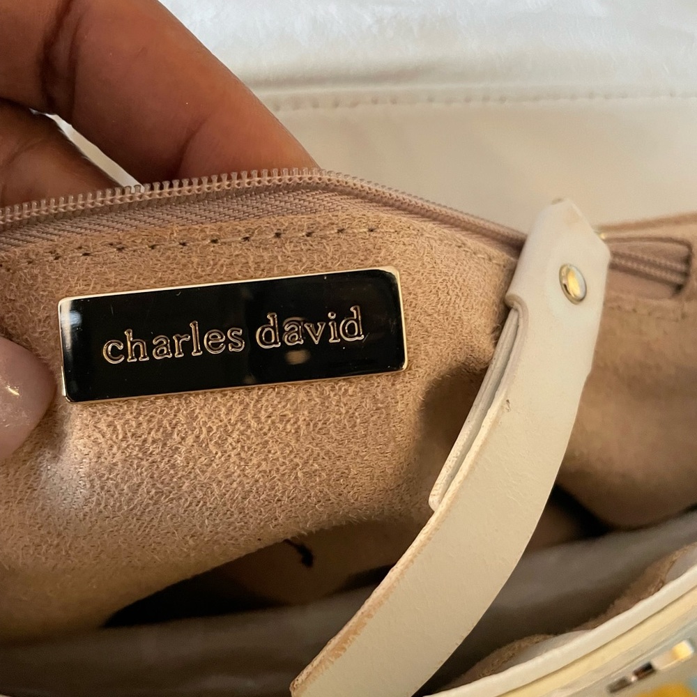 Hand bag